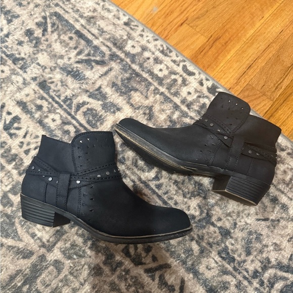 Sugar Black Ankle Boots with Suede Finish size 7.5 - Picture 7 of 8